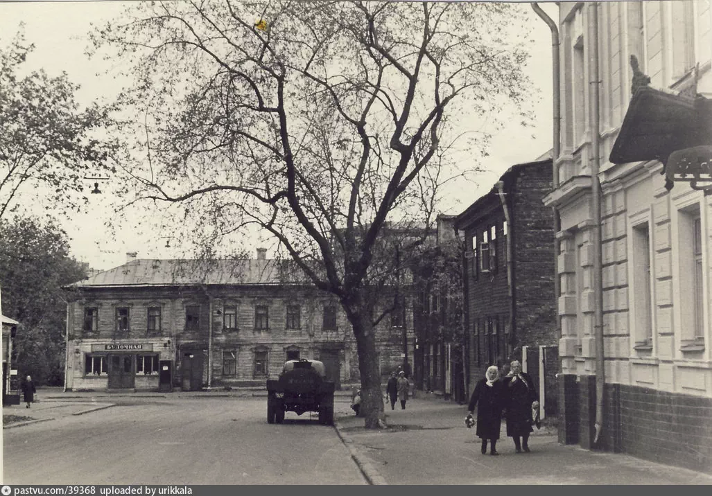 Тихвинский переулок, 1970 год. Автор Виктор Мясников.