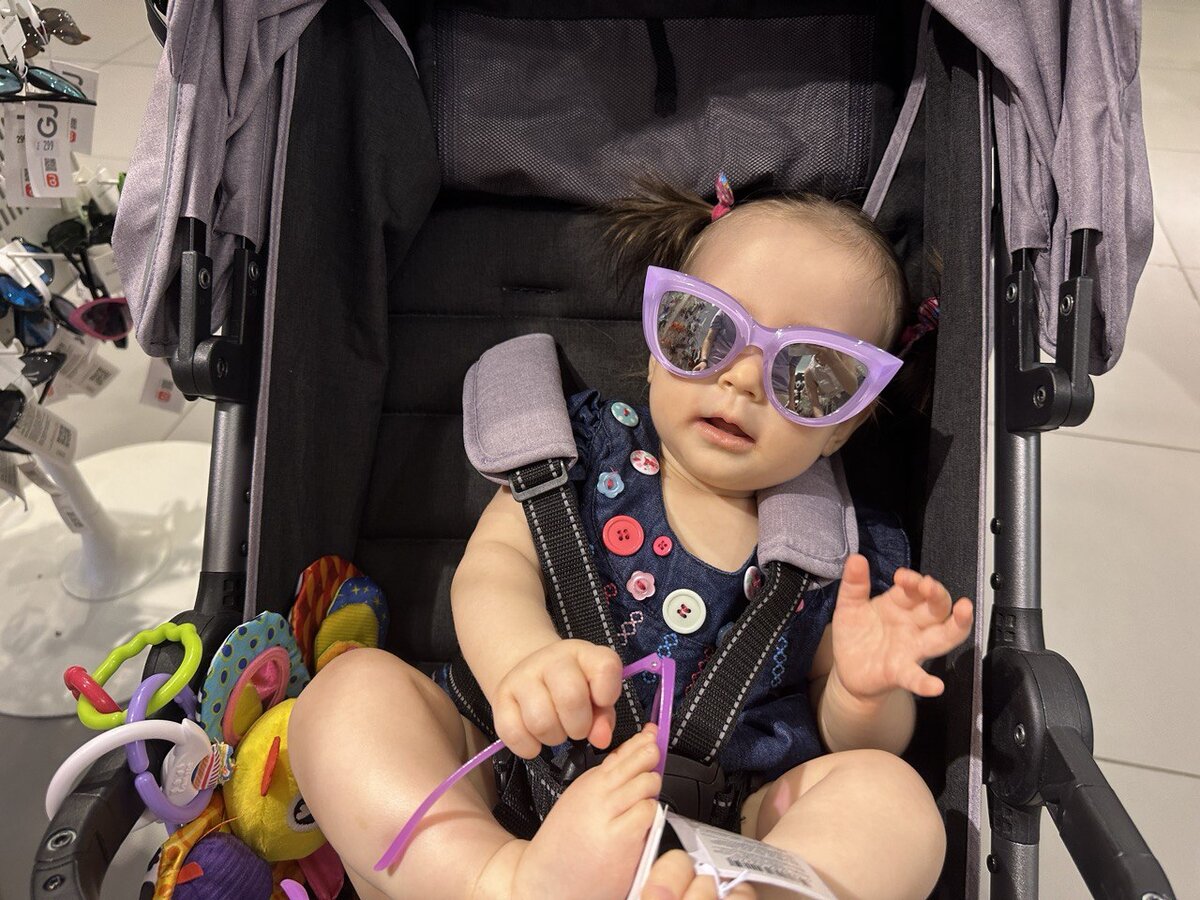 И как такой леди отказать в молоке?