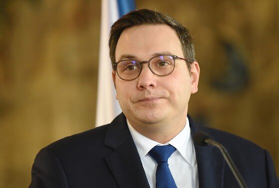    Ян Липавский