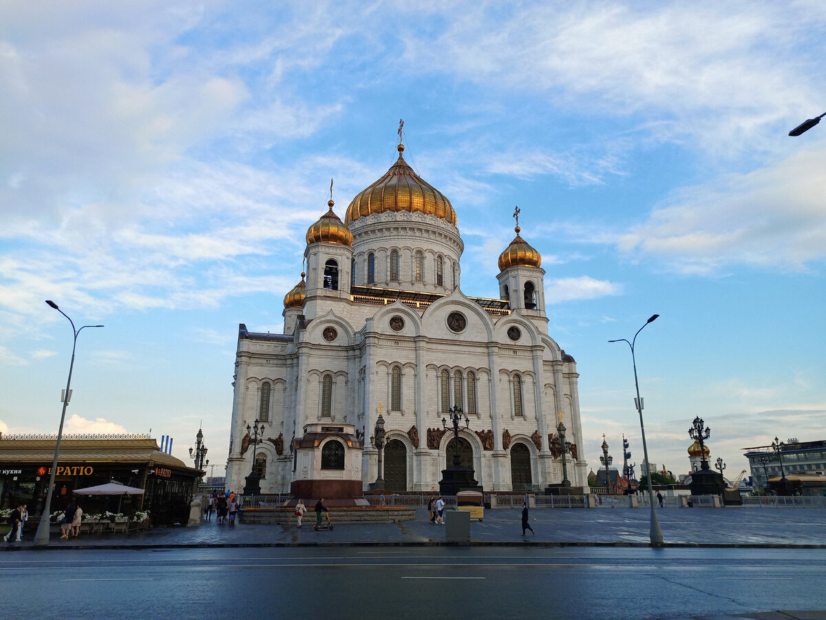 Храм Христа Спасителя в Кишинёве