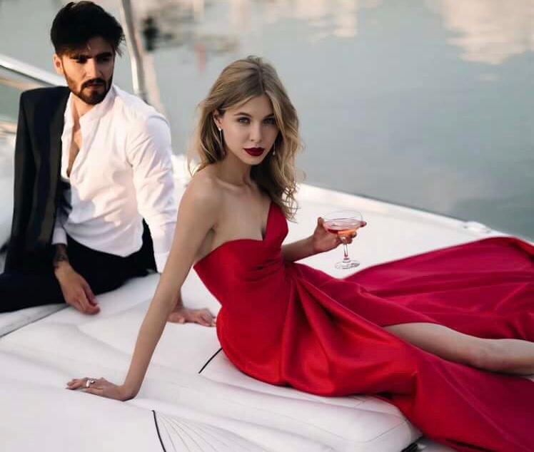 Добрый день,любимые подписчики и гости канала❤️ Расклад общий,проиграться может не у всех,для личного расклада,просмотра матрицы и кармической программы ваших отношений,пишите в whatsapp или viber : +79099809969.Колоды подбираются индивидуально для вашей ситуации.
Помните об энергообмене,подписывайтесь на канал,ставьте лайки,пишите комментарии 😘