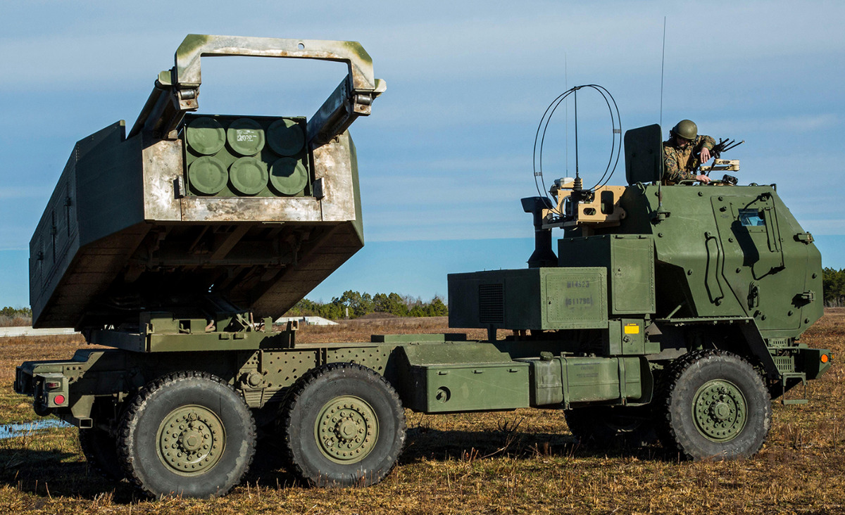 M142 HIMARS дальность