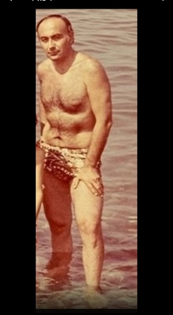 Василий Гвасалия на Черном море (Батуми)