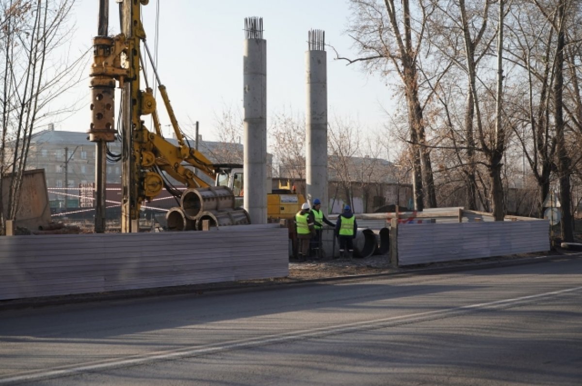    В Красноярске на улице Семафорной построят надземный переход