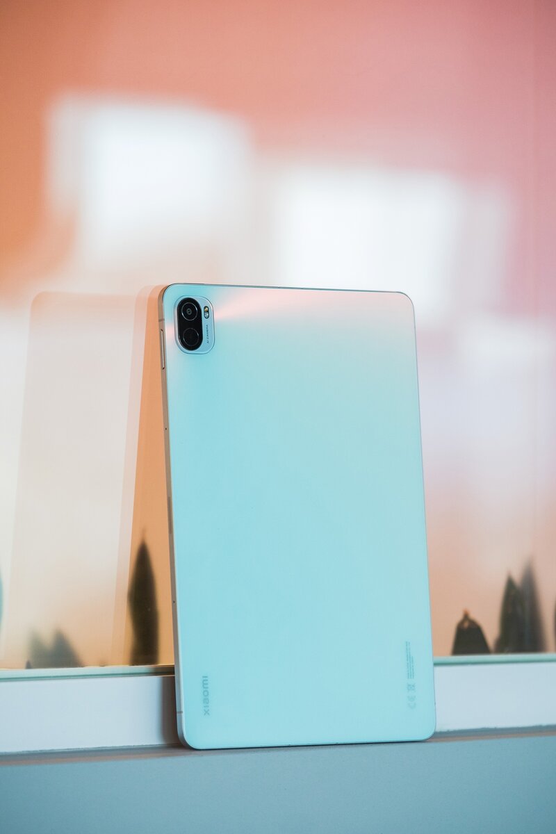 Xiaomi Pad 5 имеет 4 динамика и стереозвучание. Автор фото: Евгений Еремеев