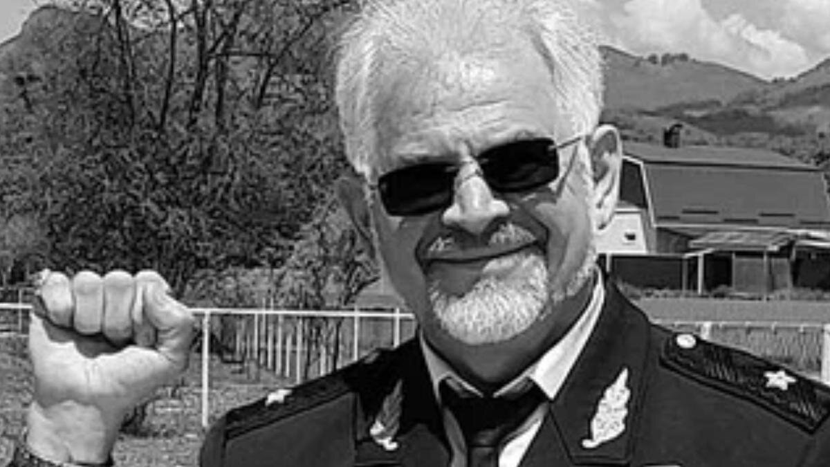 Генерал майор владимир золотухин фото Генерал Виктор Золотухин погиб в зоне спецоперации на Украине, заявил военкор Сл