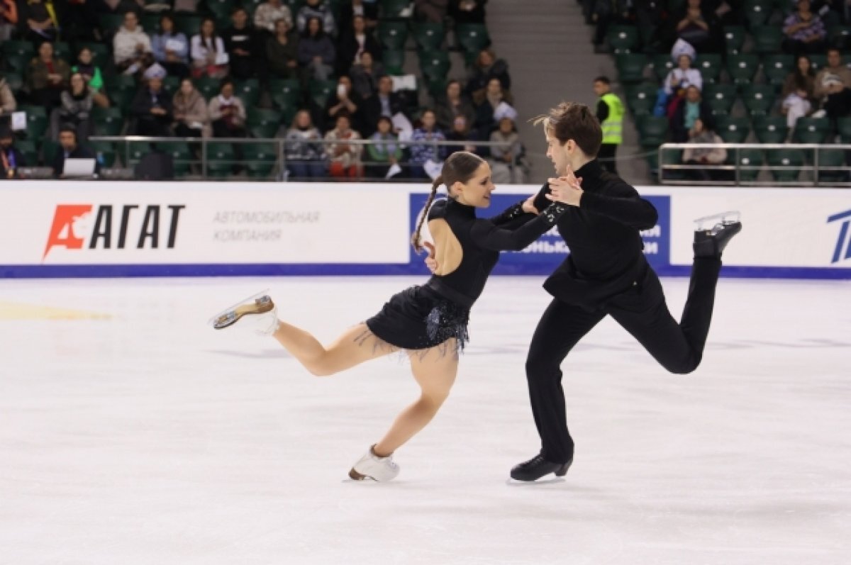    В Красноярске завершился 1-й соревновательный день ЧР по фигурному катанию