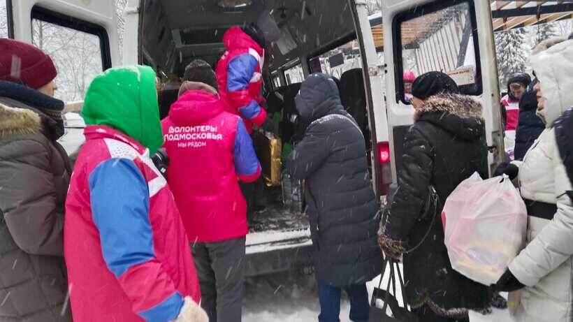    Сбор помощи для участников СВО на автобусе акции «Доброе дело» в Подмосковье ©Пресс-служба Министерства информационных и социальных коммуникаций Московской области