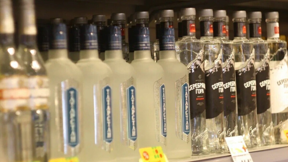     С начала 2022 года в Набережных Челнах открылись 43 магазина с алкогольной продукцией. При этом закрылось только семь. Соответствующую статистику Chelny-Biz сообщила местная Госалкогольинспекция.