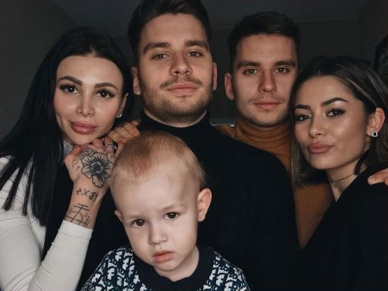 Бывшие участники проекта дом 2 братья прохоренко, Клава Безверхова и Маша Сайлова, фото из яндекс картинки.