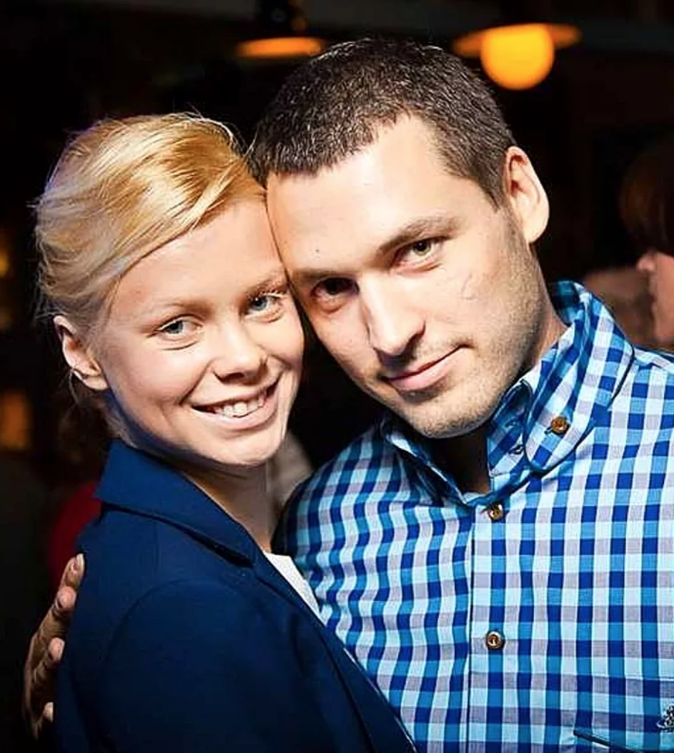 Анатолий симченко и евгения осипова фото "Ей 36, ему 18" Новый избранник актрисы Евгении Осиповой, диабет и поросенок в с