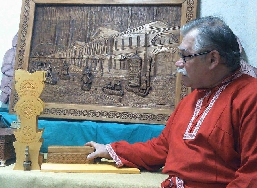 Тверской резчик по дереву Сергей Федотов покорил конкурс «Русь мастеровая»