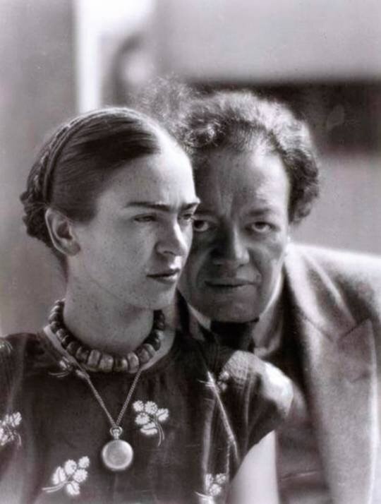 Фрида Кало и Диего Ривьера (Мексика, 1933 г.) / © Martin Munkácsi