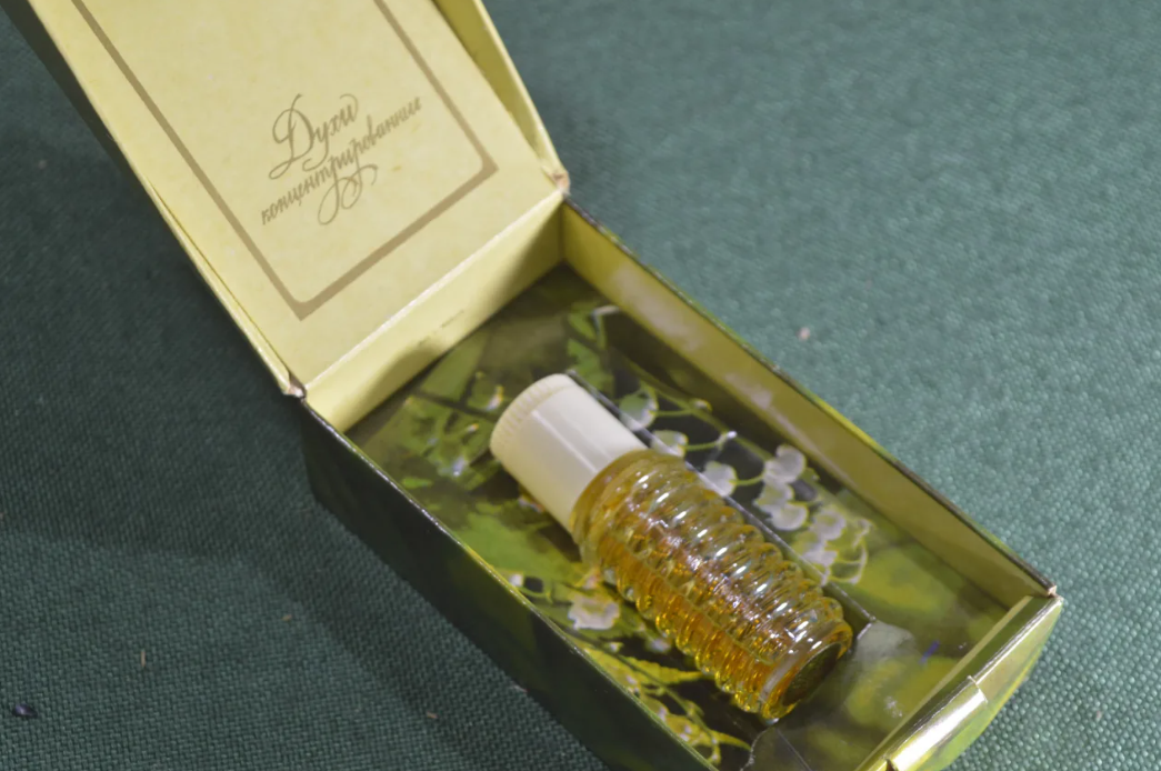 Источник фото: habartorg.ru/files/coins/18011/orig_lot_a.jpg