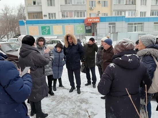     Такое решение, по словам чиновников, приняли на сходе. Фото: администрация Ленинского района