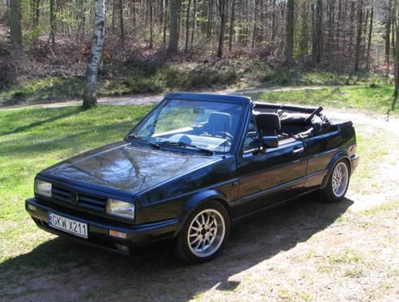 VW Golf Cabrio и Opel Kadett Cabrio E - главные конкуренты Наташи