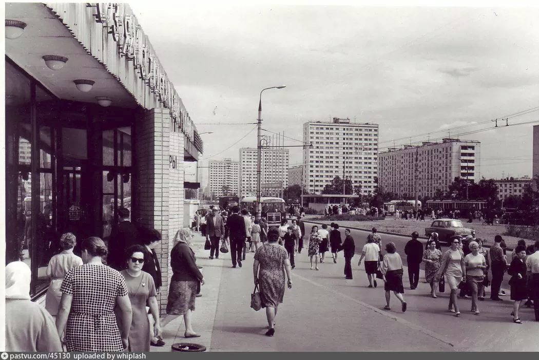 Преображенка время. Большая Черкизовская улица Москва. Преображенская площадь Москва. Преображенская площадь 1950. Преображенская площадь 1980.