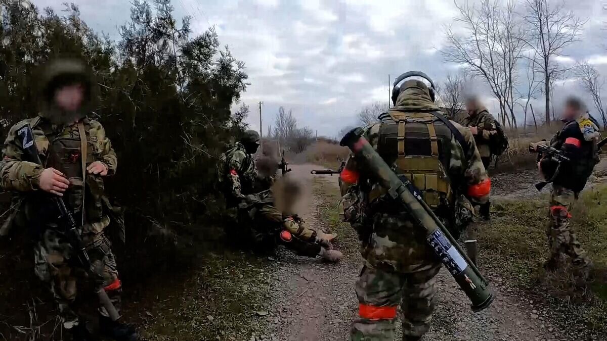    Кадры прорыва засады бойцами российского батальона "Крым" в Запорожской области© РИА Новости