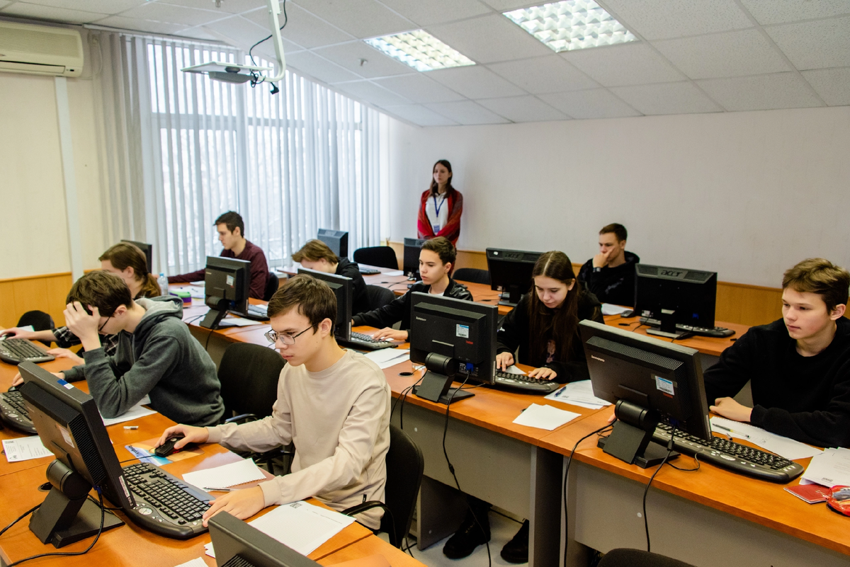 Мтуси специальности. Московский технический университет связи и информатики - МТУСИ. МТУСИ Авиамоторная. Кт МТУСИ колледж. МТУСИ фото