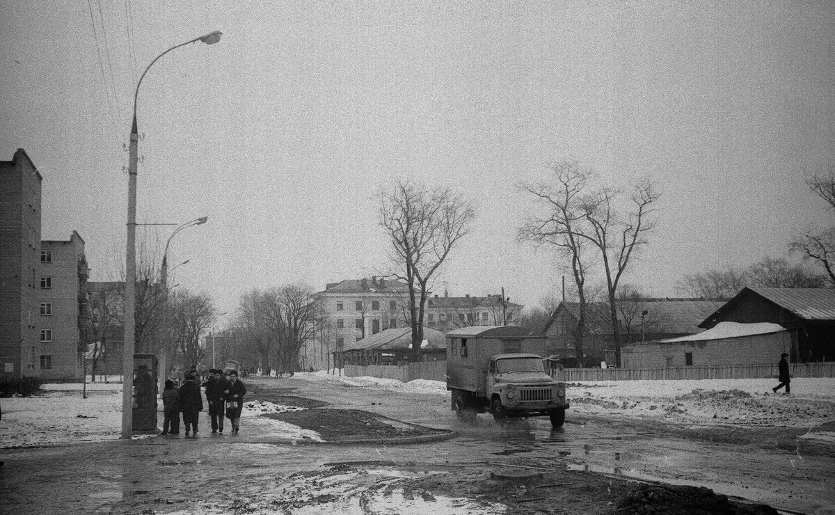 г.Ярославль, ул. 8 марта. Старое фото ( фото из интернета)