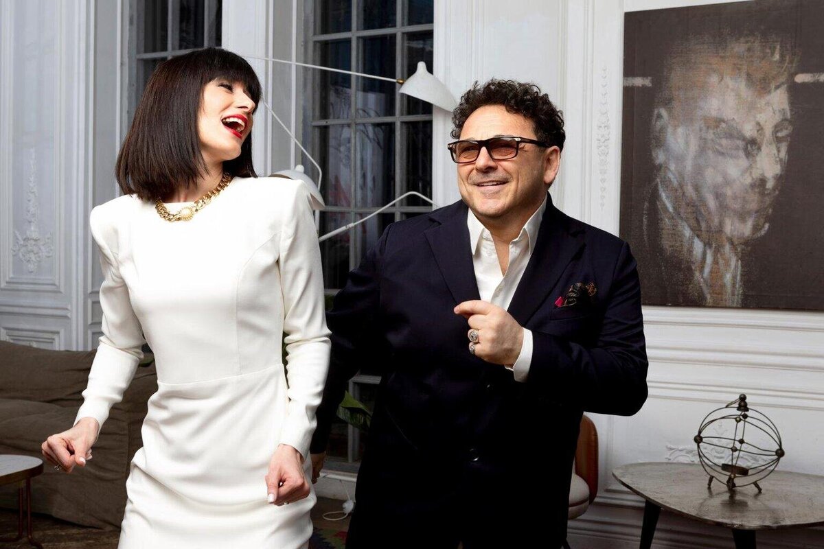    Игорь Саруханов с молодой женой