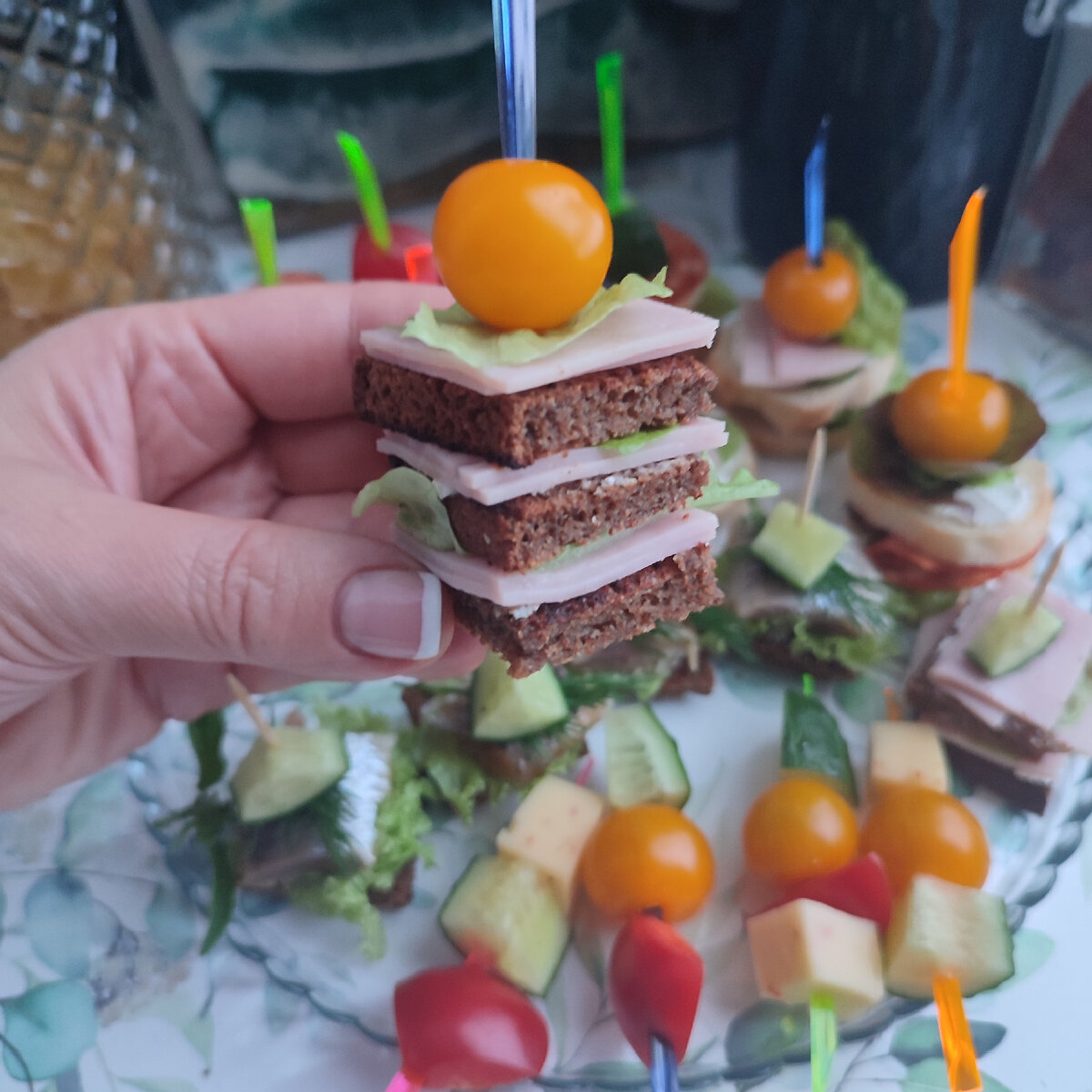 Можно сделать ещё меньше, но точно не больше вот такого размера.