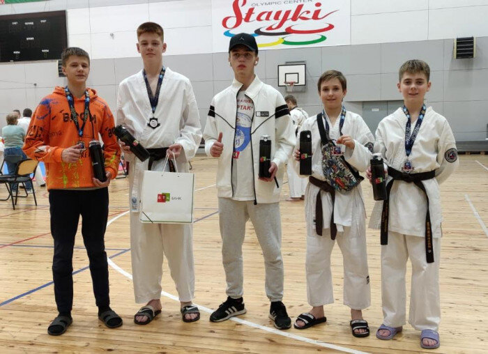    Оренбуржцы на международных соревнованиях по кобудо завоевали 5 медалей Кристина Просвиркина