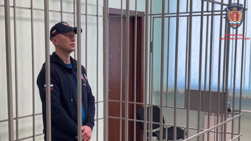     Александра Велькера, который еще совсем недавно был депутатом Березовского района, задержали, он помещен в СИЗО на два месяца