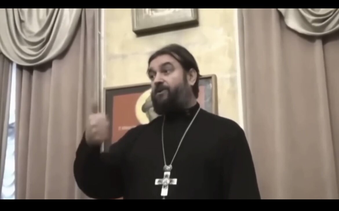 Скриншот из видео