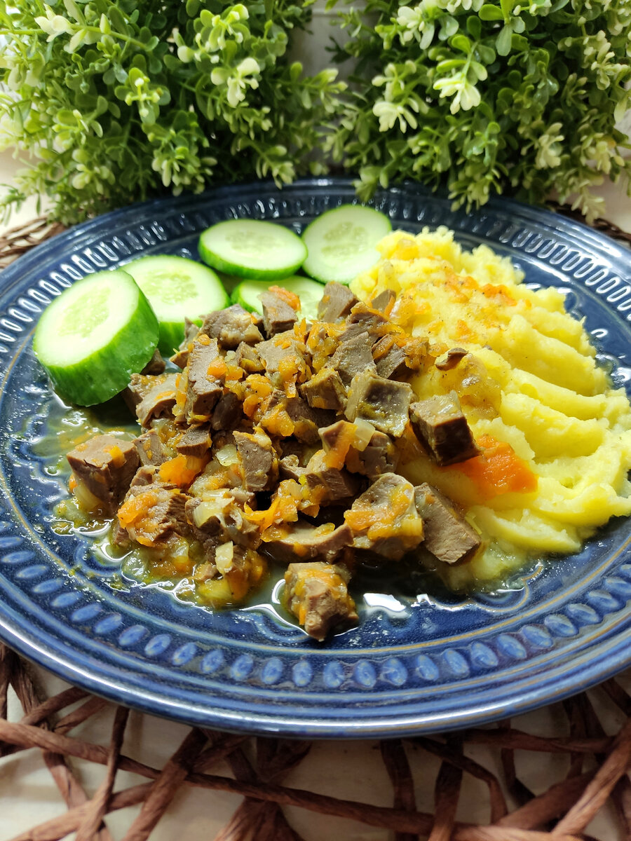 Говяжье сердце тушеное с овощами. Говяжье сердце с овощами. Пошаговый рецепт приготовления