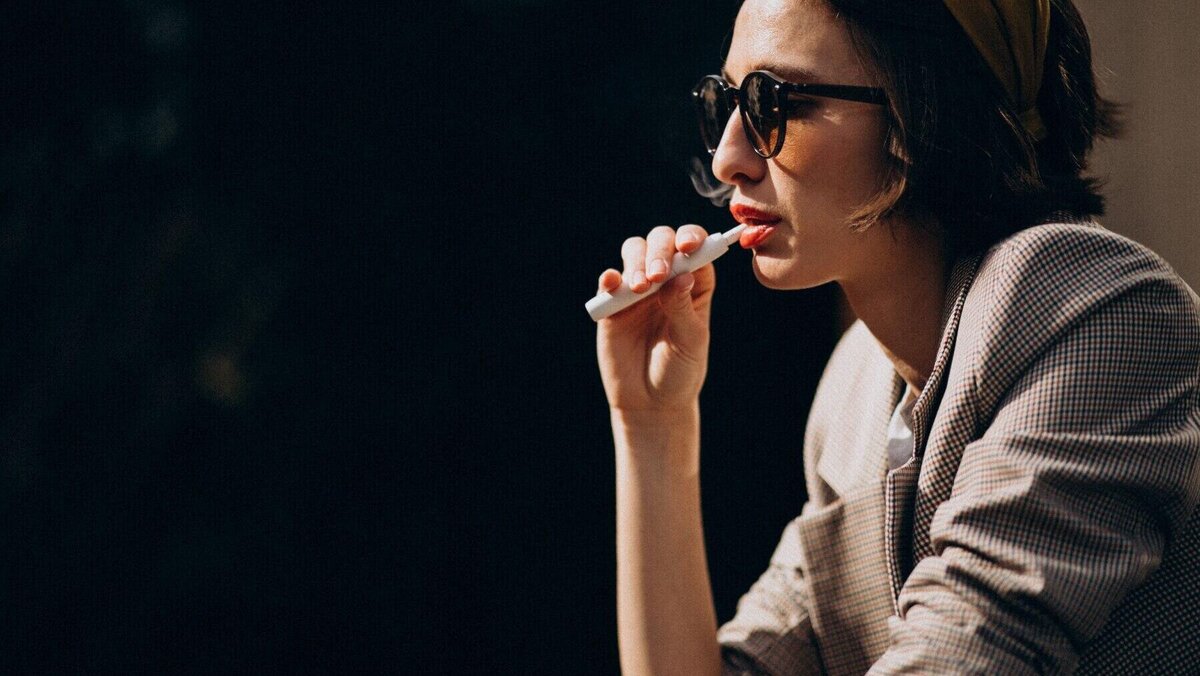    Безникотиновая сигарета© Фото : senivpetro