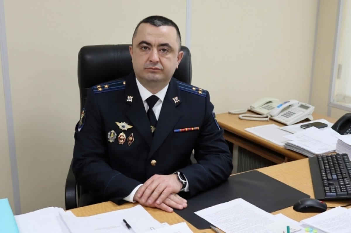    на фото заместитель начальника ГСУ ГУ МВД России по Самарской области – начальник Следственной части полковник юстиции Дмитрий Зубалов