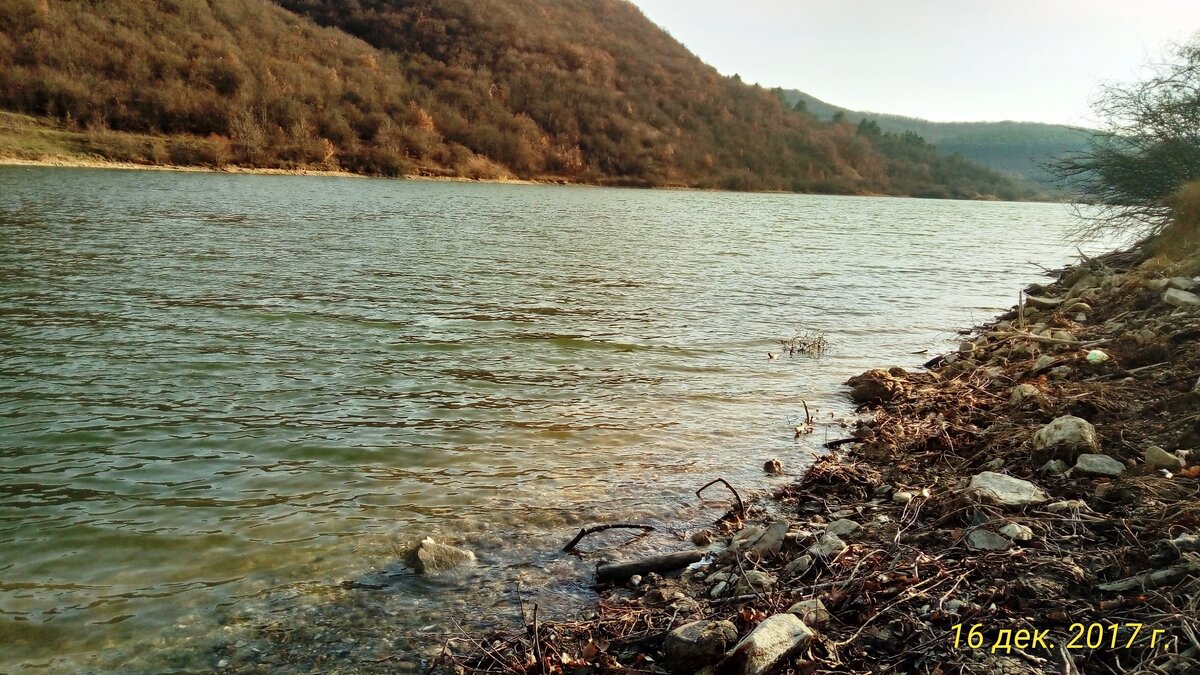 Горлинское водохранилище в русле реки кучук-карасу