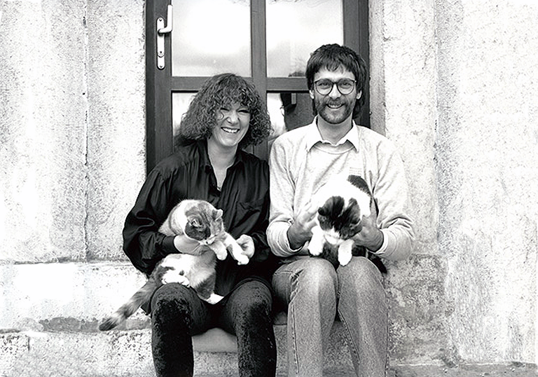 Дизайнеры Swatch Марлиз Шмид и Бернар Мюллер, 1980-е годы. Источник: www.sothebys.com