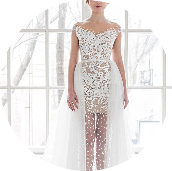 Не каждая невеста решится на эксперименты со свадебным нарядом