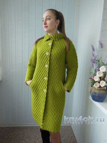 Вязаное крючком пальто от Ксюши Тихоненко 