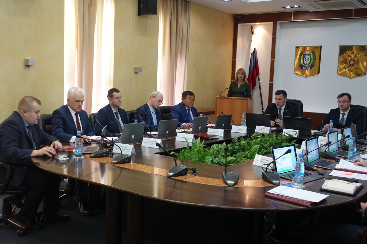 совещание министров. дума сургутского района. дума сургут тарасов роман. дума сургута кандидаты. решение думы сургута.