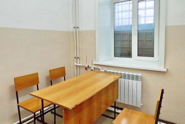 Следственный кабинет в СИЗО