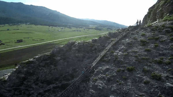 
Есть где размяться)