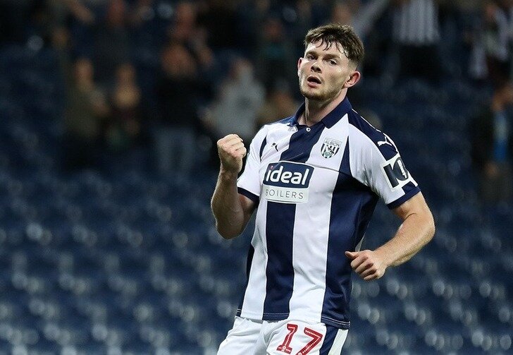 Оливер Бёрк - хавбек "Вест Брович Альбион", находящийся в аренде в испанском "Алавесе"