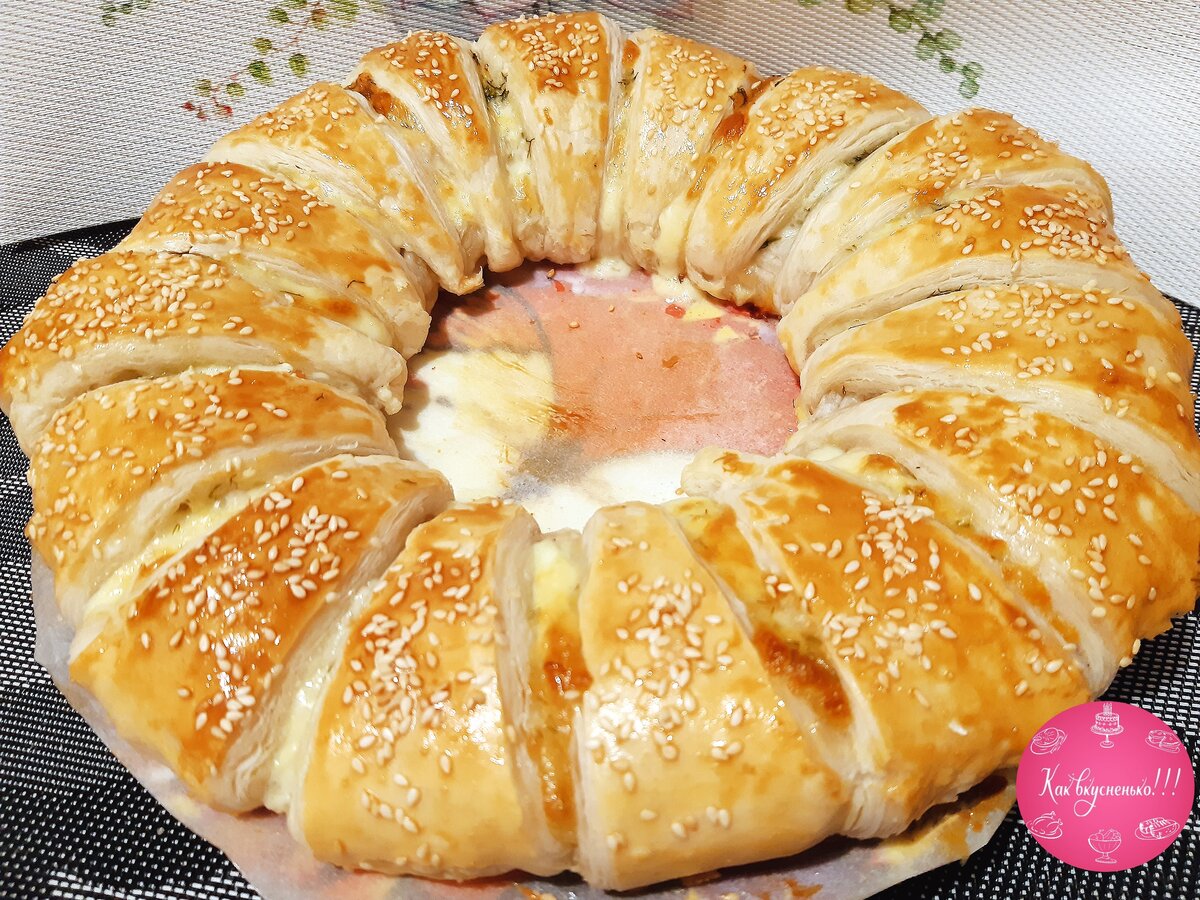 Овальный пирог