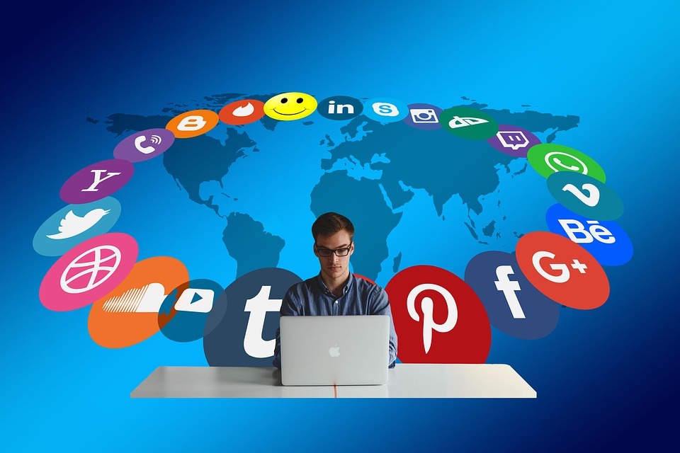https://pixabay.com/ru/illustrations/%D1%81%D0%BE%D1%86%D0%B8%D0%B0%D0%BB%D1%8C%D0%BD%D1%8B%D0%B5-1958774/