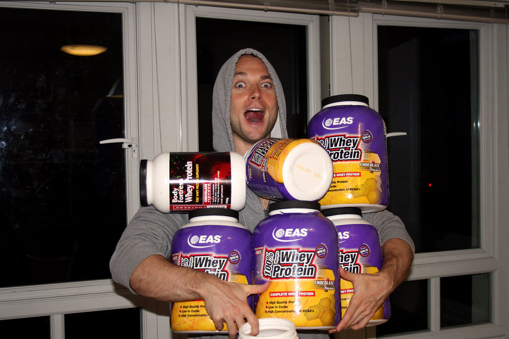 Столько Протеина парень видимо перекачается