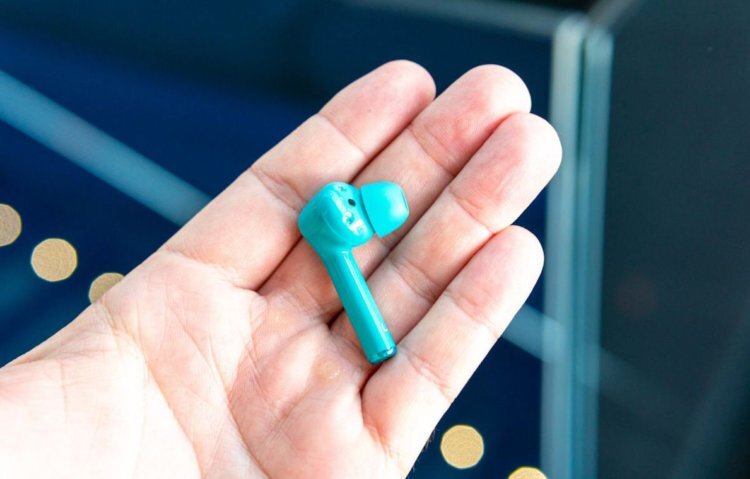Magic Earbuds — это доступная альтернатива AirPods Pro от Honor 