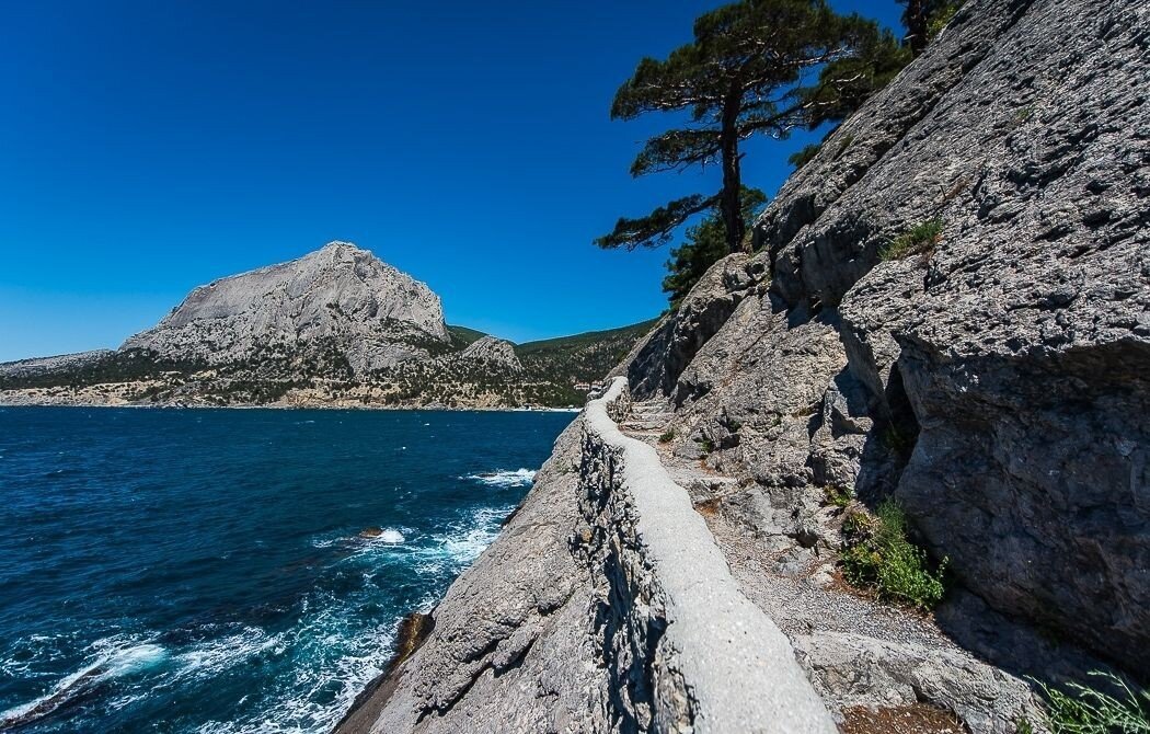 Голицынская тропа в Крыму