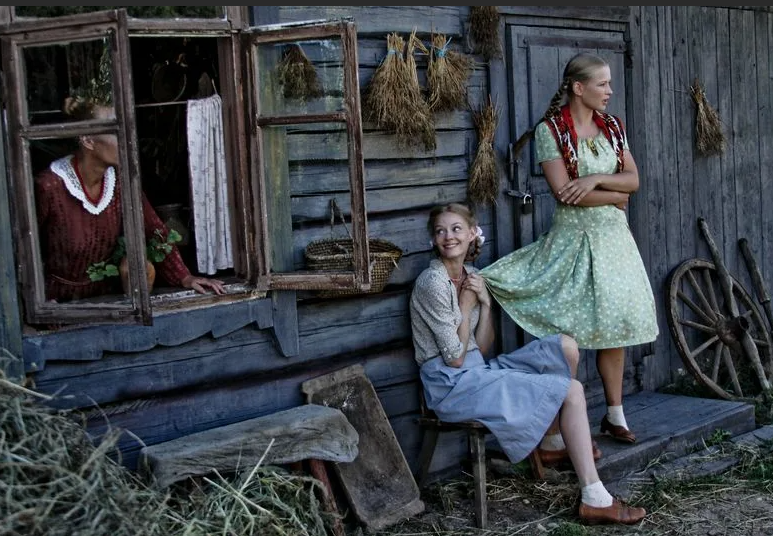 фото для иллюстрации, Кадр из фильма "Пять невест"