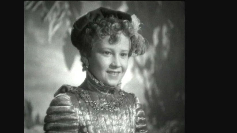 В галерее – кадры из фильма Надежды Кошеверовой и Михаила Шапиро «Золушка»