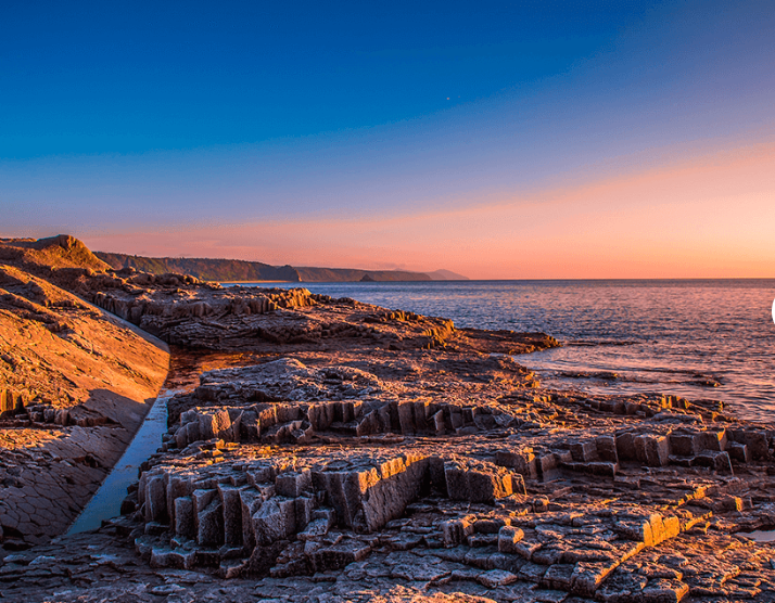 остров Кунашир, Курилы