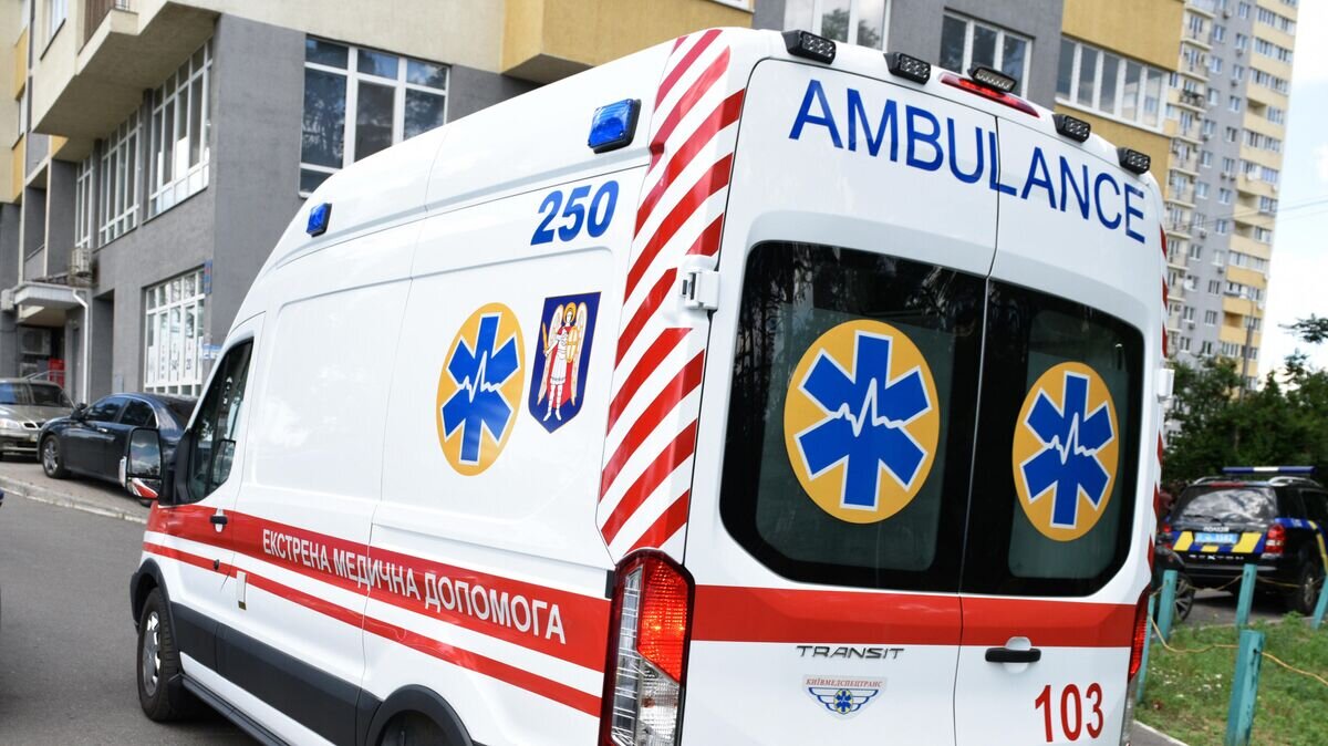    Автомобиль скорой помощи на Украине © РИА Новости / Стрингер