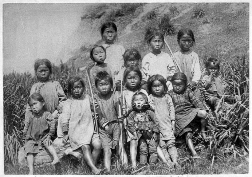 Нивхские дети. Конец XIX - начало XX вв.